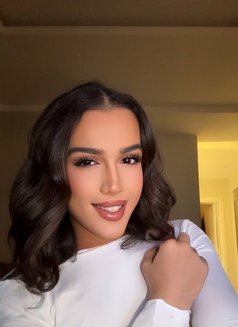Hatan دلوع في الرياض - Transsexual escort in Riyadh Photo 1 of 6