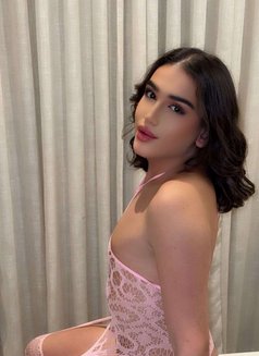 Hatan دلوع في الرياض - Transsexual escort in Riyadh Photo 5 of 6