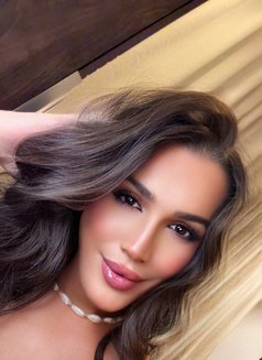 Hatan ๐ธ๐ฆ - Transsexual escort in Riyadh Photo 6 of 14