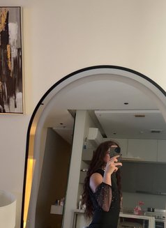 Hatan ๐ธ๐ฆ - Transsexual escort in Riyadh Photo 13 of 14