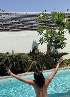 Hatan ๐ธ๐ฆ - Transsexual escort in Riyadh Photo 14 of 14