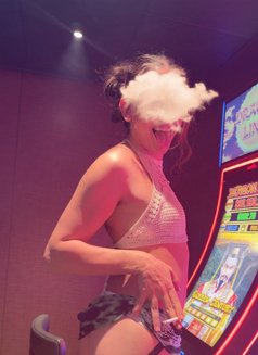 بس سكس كام و برايفت انا مسافرة - Transsexual escort in Riyadh Photo 25 of 26