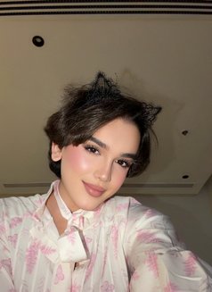 Hattan ๐ธ๐ฆ - Transsexual escort in Riyadh Photo 27 of 28