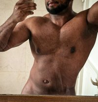 Hunter - Male escort in Dubai