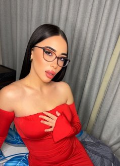 Haya - escort in Dubai Photo 4 of 5