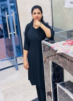Hayana South Indian - escort in Abu Dhabi Photo 2 of 3