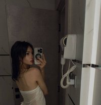 Hayat - Transsexual escort in Riyadh Photo 1 of 8