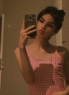 Hayat - Transsexual escort in Riyadh Photo 17 of 22