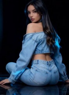 Hayat - Transsexual escort in Baku Photo 6 of 9