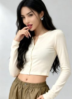 Hayat - Transsexual escort in Riyadh Photo 14 of 17