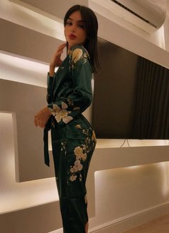 Hayat - Male escort in Khobar Photo 30 of 30