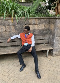 Hayden - Male escort in Nairobi Photo 2 of 5