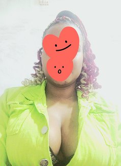 Hazel Bae South African Hot Girl - puta in New Delhi Photo 3 of 3
