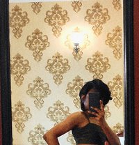 Hazel - Transsexual escort in Kolkata