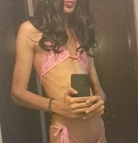 Hazel Sissy - Transsexual escort in Mumbai