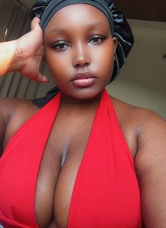 Hazel - escort in Candolim, Goa Photo 6 of 6