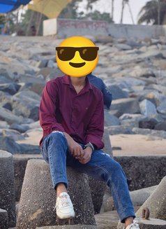 It's free (no advance) - Male escort in Mumbai Photo 1 of 1