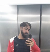 Healing Hearts - Male companion in Muscat