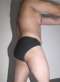 Healing With Velvet - Male escort in Gurgaon Photo 4 of 4