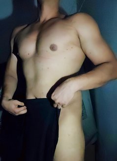 Velvet_wolf - Male escort in Gurgaon Photo 5 of 9