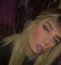 Heam - Transsexual escort in Beirut Photo 6 of 11