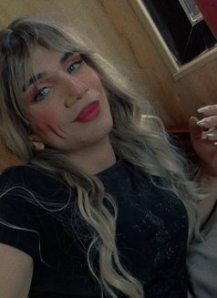Heam - Acompañantes transexual in Beirut Photo 2 of 7