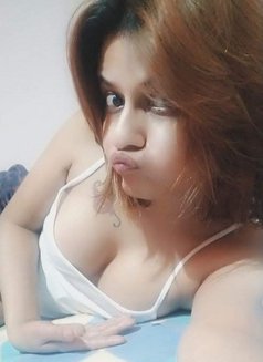 Heartbeat - Transsexual escort in New Delhi Photo 5 of 10