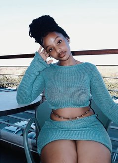 Heather - escort in Kuala Lumpur Photo 2 of 3