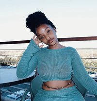 Heather - puta in Yiwu