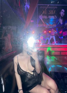 HEAVENlyYOURS - Transsexual escort in Manila Photo 5 of 13