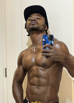 Heavyblacktool - Male escort in Singapore Photo 12 of 15