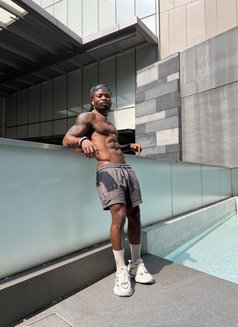 Heavyblacktool - Male escort in Singapore Photo 13 of 15