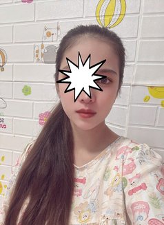 Hebe - Incall&Outcall-Rim-Cum-No condom - puta in Singapore Photo 1 of 5