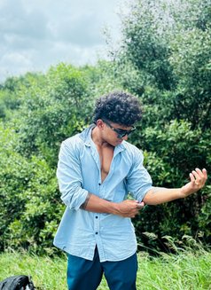 Hedonist Altruist - Male escort in Bangalore Photo 18 of 19