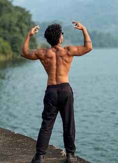 Hedonist Giver - Male escort in Mumbai Photo 2 of 23