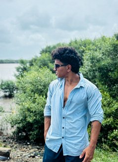 Hedonist Giver - Male escort in Mumbai Photo 22 of 23