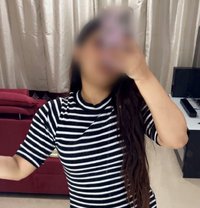 Hee - escort in Navi Mumbai