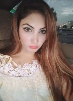 heema - puta in Dubai Photo 1 of 2
