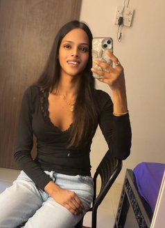 Heena Begum - Transsexual escort in Pune Photo 5 of 7
