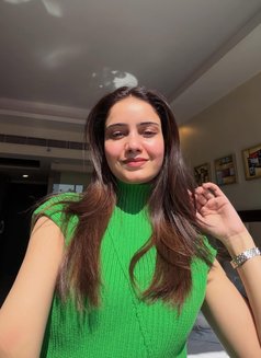 Heena - escort in Hyderabad Photo 3 of 5