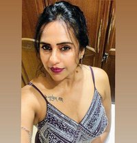 Heena - escort in Hyderabad Photo 1 of 5