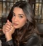 Heena Kapoor - escort in Dubai Photo 1 of 5