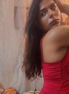 Heer Singh - Transsexual escort in New Delhi Photo 6 of 7