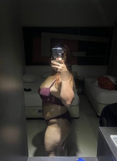 Heidi - escort in Cebu City Photo 11 of 17