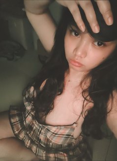 Heidi - puta in Manila Photo 8 of 8