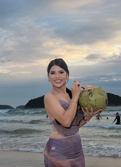 Heidi - Intérprete de adultos in Phuket Photo 4 of 16