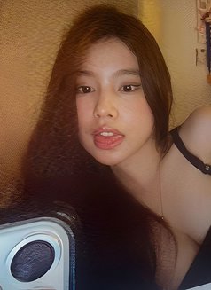 Heileyken - escort in Davao Photo 3 of 4