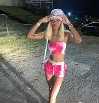 Heiress - puta in Guangzhou