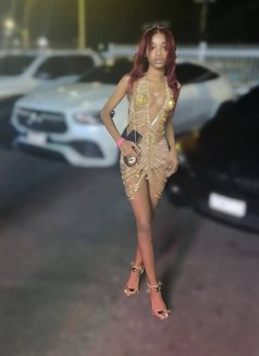 Heiress - puta in Guangzhou Photo 3 of 6