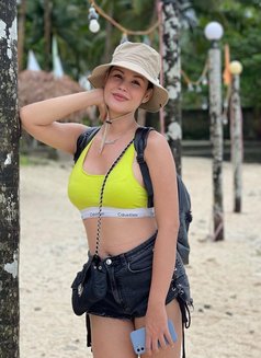 Heiress - escort in Mumbai Photo 12 of 16